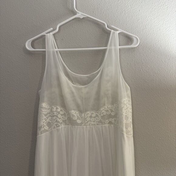 VTG Shadowline Peignoir Set Bridal Medium White Gown Nylon Double Chiffon Pearls - Picture 14 of 16